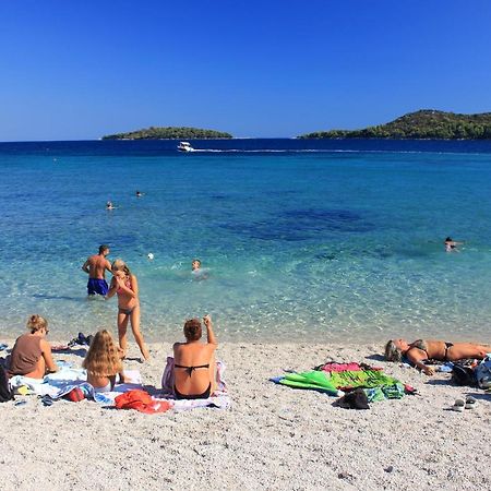 Apartments With A Parking Space Prizba, Korcula - 219 المظهر الخارجي الصورة