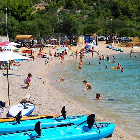 Apartments With A Parking Space Prizba, Korcula - 219 المظهر الخارجي الصورة